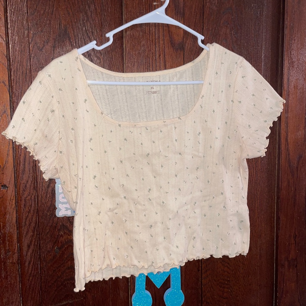 Floral print crop top